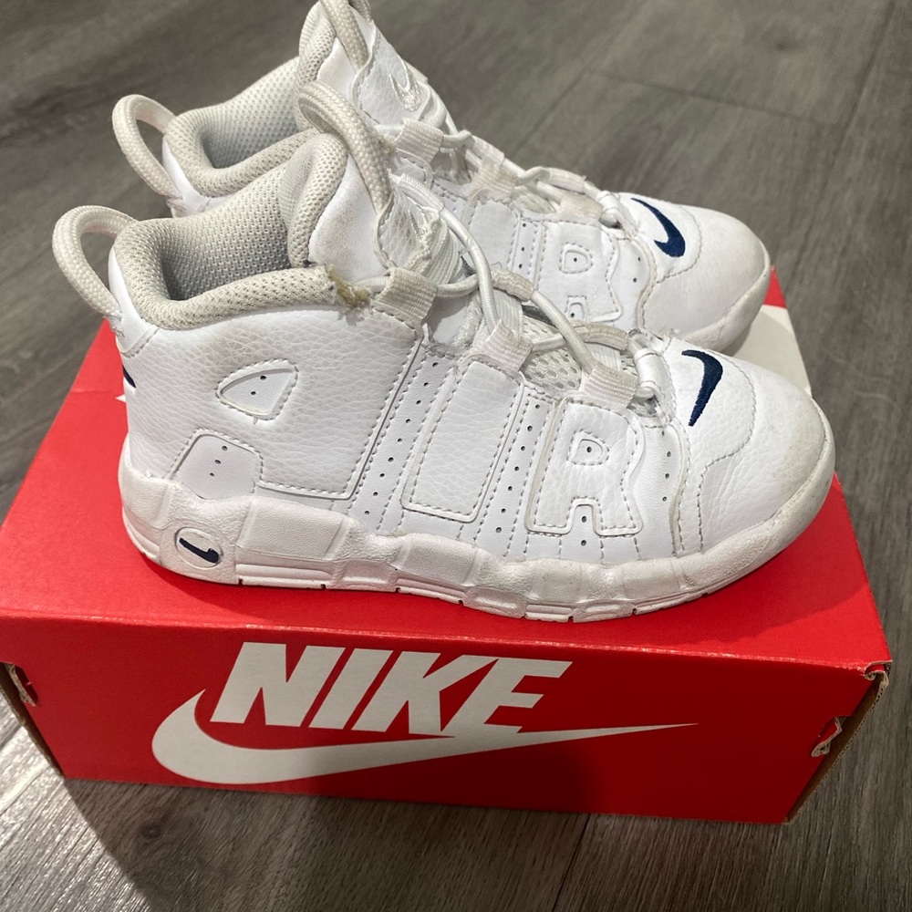 Nike Air More Uptempo
